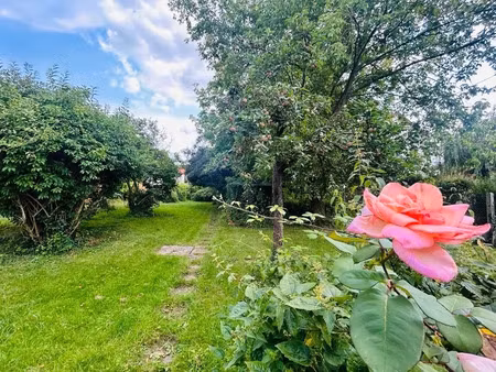 vente terrain 300 m² saint-thibault-des-vignes (77400)