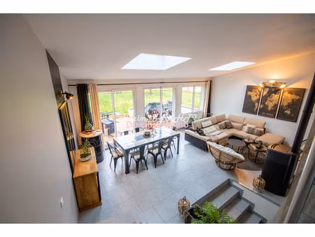 maison de 145m² avec 5 chambres  garage et jardin