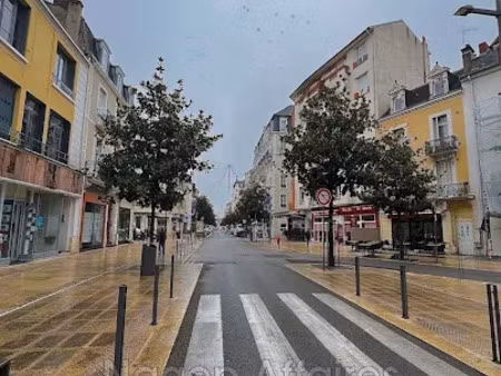 vente locaux professionnels 80 m² à vichy (03200)  24 800 €