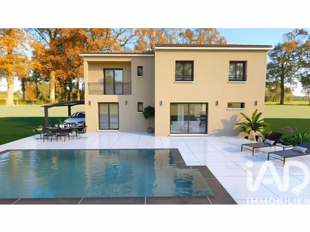 vente terrain 1500 m² à carces (83570)  174 000 €