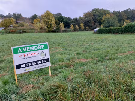 chancelade terrain plat et constructible 3300 m2