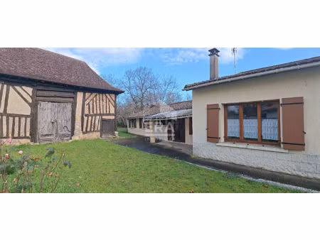 maison individuelle 3 pièces avec grange proche montpon. ménestérol.