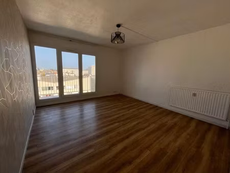 location appartement 2 pièces 44.85 m² à compiegne (60200)  730 €