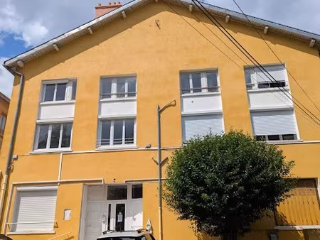 location meublée appartement 1 pièce 24 m² à saint-didier-au-mont-d'or (69370)  700 €