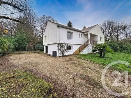 maison à vendre - 6 pièces - 141 m2 - nouan le fuzelier - 41 - centre