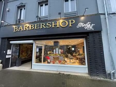 superbe surface commerciale avec cave ±85 m² - la louvière