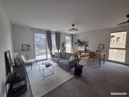 t4 neuf centre queige