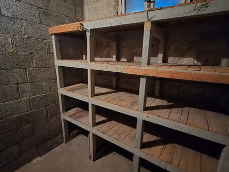 local de stockage / cave