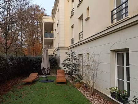 location appartement 3 pièces 80.41 m² à le plessis-trévise (94420)  1 420 €