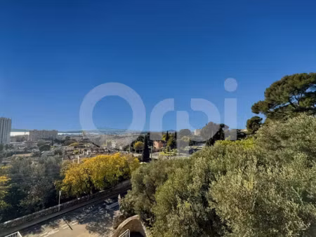 location maison 6 pièces 220 m² à toulon (83000)  2 290 €