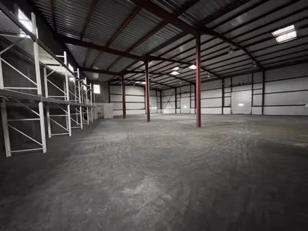 location locaux professionnels 750 m² à rivery (80136)  3 440 €