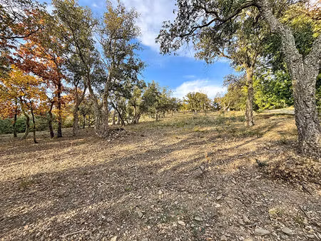 terrain à bâtir d'environ 3 957 m² sur secteur recherché des aspres