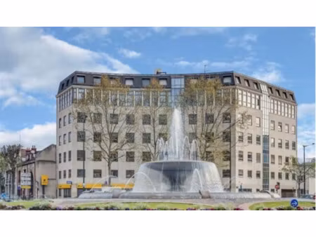 location locaux professionnels 1889 m² à la garenne-colombes (92250)  46 954 €