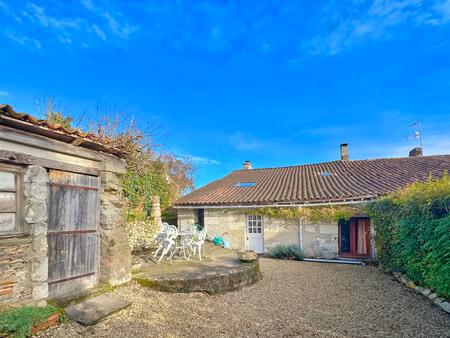 maison à vendre à bonnes (16390) - charente