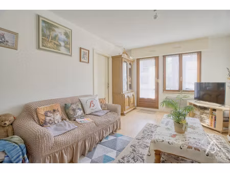 appartement t3 77.89 m²