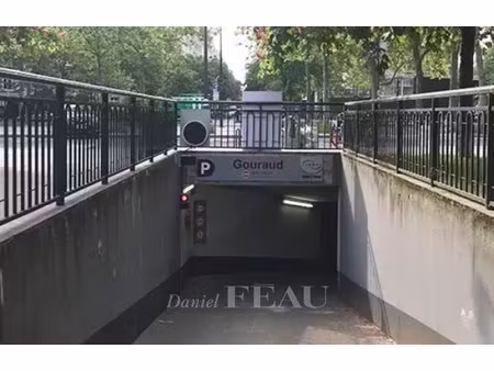 paris viie - parking gros caillou 1er sous-sol