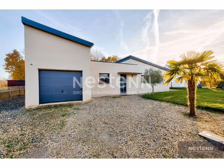 a vendre ! hillion ! maison de 2013 entièrement de plain pied avec 3 chambres !!