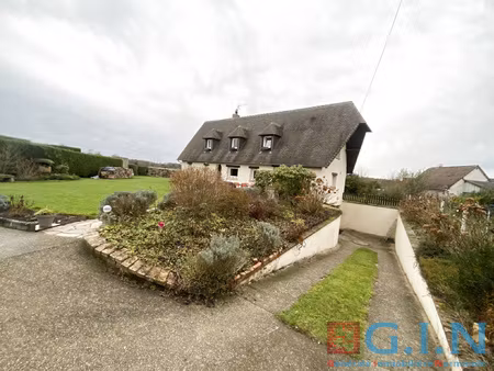 proche bec hellouin propriété de 159m2 + studio