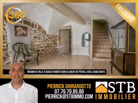 maison de village avec local et potentiel à privas