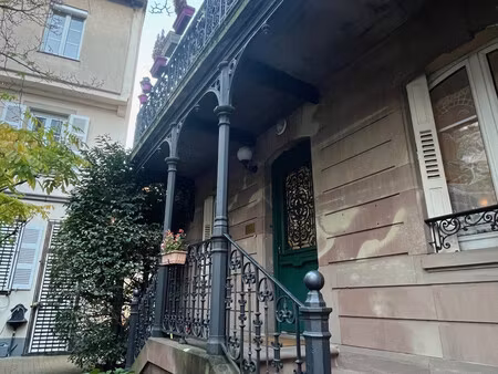 idéal médical local professionnel à deux pas de la gare