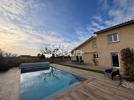 exclusivité superbe maison familiale de 150 m² à civens !