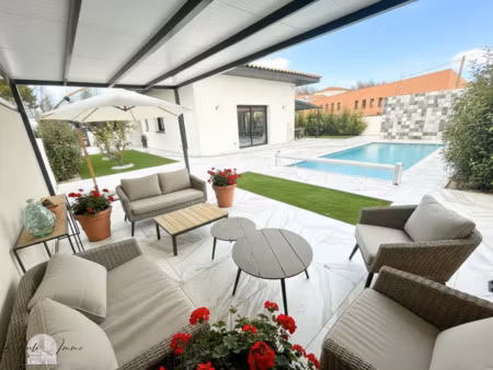 magnifique villa t5 neuve contemporaine – plain-pied 4 faces – rt 2012 – 139 m² – parcelle