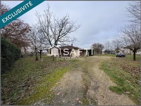 agréable villa de plain-pied à gondrin