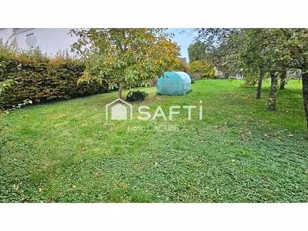 terrain à bâtir de 345m2 en centre-ville