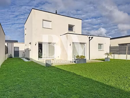 maison à vendre à saint divy