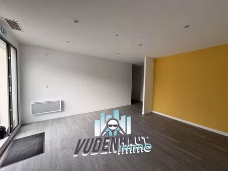 bureaux vide 160 m²