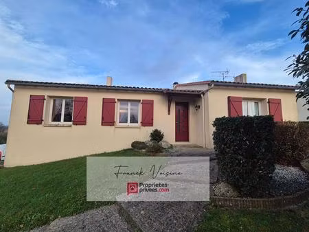 a vendre à saint michel mont mercure  maison de 114 m2 env avec 4 chambres sur une parcell