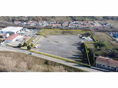 location terrain 12 150m²