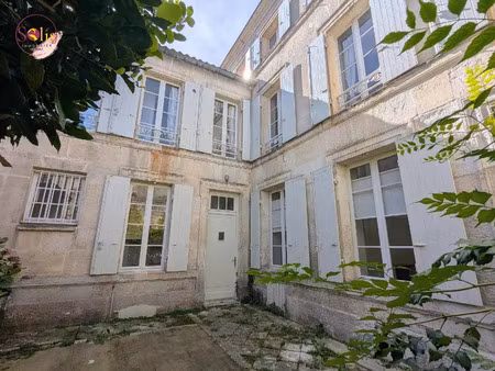 location maison 6 pièces 136 m² à cognac (16100)