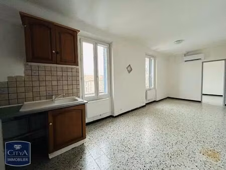 location appartement 3 pièces 38m² carpentras 84200