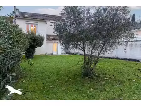 vente maison 5 pièces 144 m² soyaux (16800)