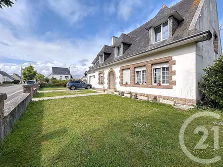 vente maison 10 pièces 190.57 m² à plozévet (29710)  269 900 €