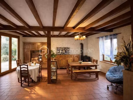 vente maison 5 pièces 162 m² à isserteaux (63270)  240 000 €