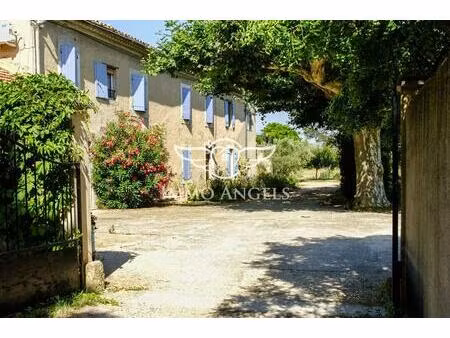 mas ancien avec dépendances