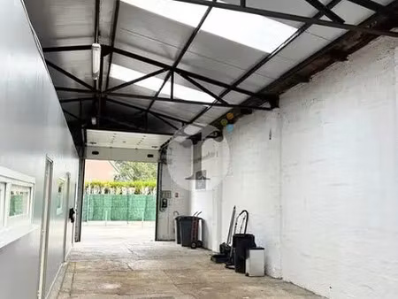 locaux d'activités 400 m² à louer / proximité a1