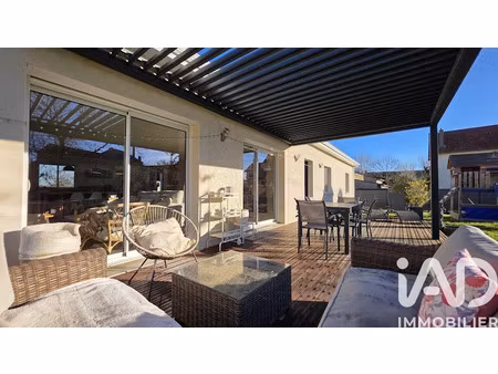 vente maison 4 pièces 137 m² à aubiat (63260)  359 000 €