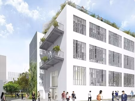 location local professionnel 9 800m²