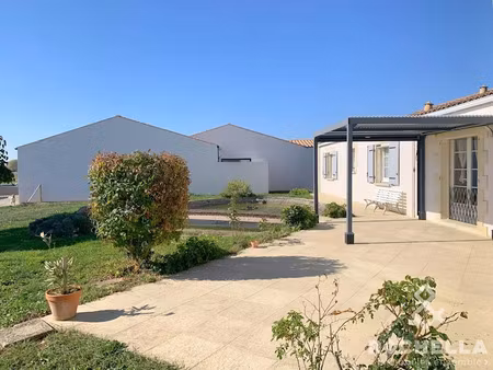 vente maison 5 pièces 152 m² à saint-ouen-d'aunis (17230)  399 000 €