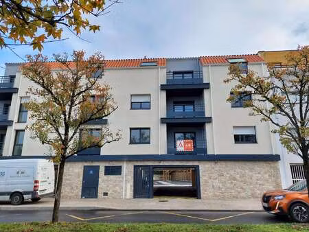 location appartement 3 pièces aux sorinières (44840) : à louer 3 pièces / 60m² les soriniè