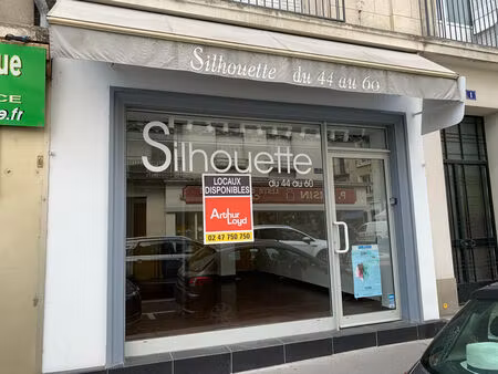 location commerce 38 m² à tours (37000)