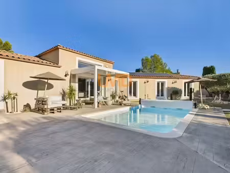 vente maison 5 pièces 140 m² à nages-et-solorgues (30114)  575 000 €