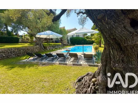 vente maison piscine au castellet (83330) : à vendre piscine / 177m² le castellet