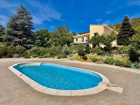 vente maison 7 pièces 246 m² à prades (66500)  725 000 €