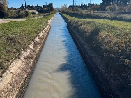 cherche garage ou remise