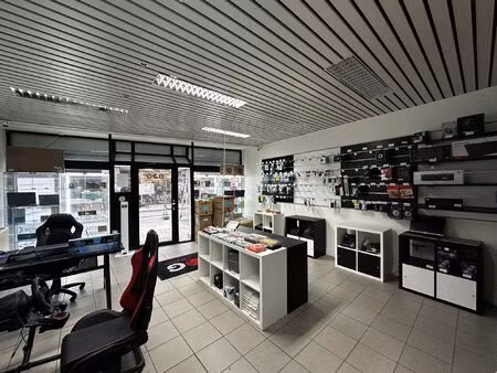 surface commerciale à louer à enghien (vbd64012)