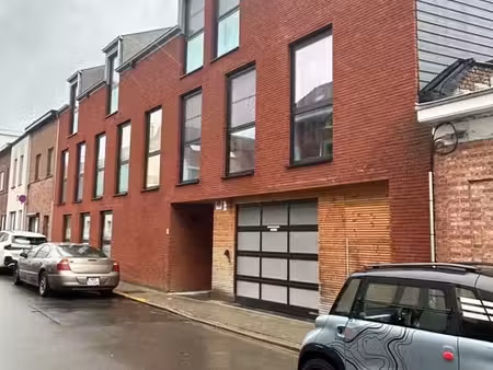 inpandige autostaanplaats te heverlee